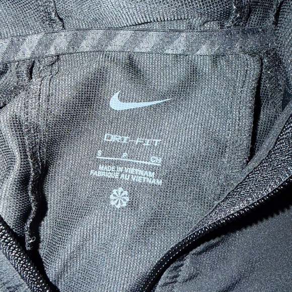 Kids Nike dry fit Black Tracksuit set- unisex - Picture 9 of 11